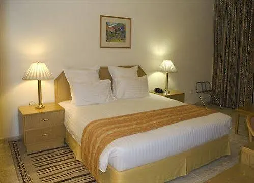 Hotel apartamentowy Avari Hotel Apartments - Al Barsha Dubaj