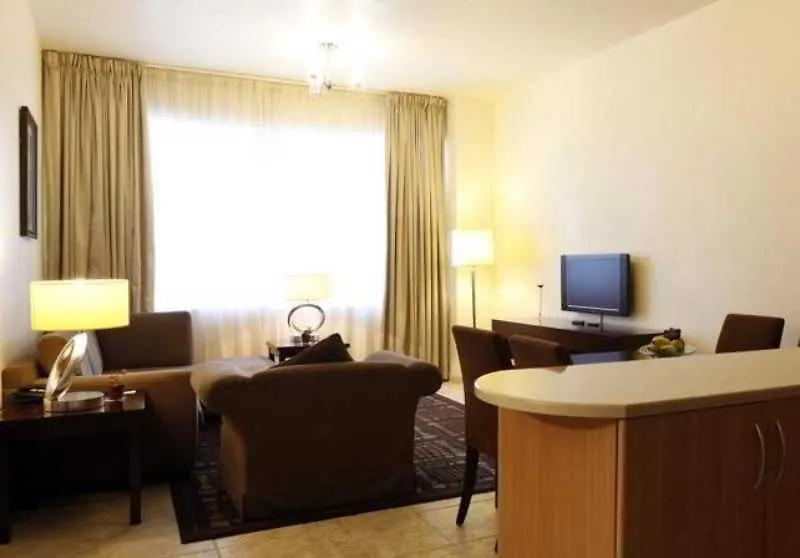 Avari Hotel Apartments - Al Barsha Dubai Aparthotel