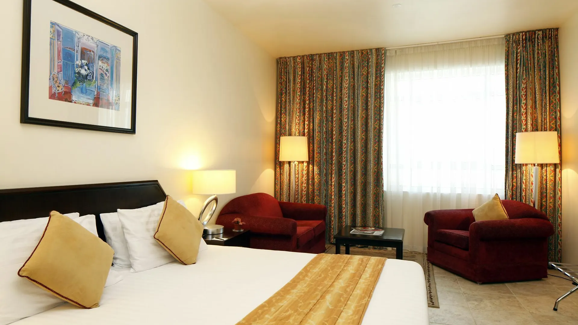 Avari Hotel Apartments - Al Barsha Dubai Aparthotel