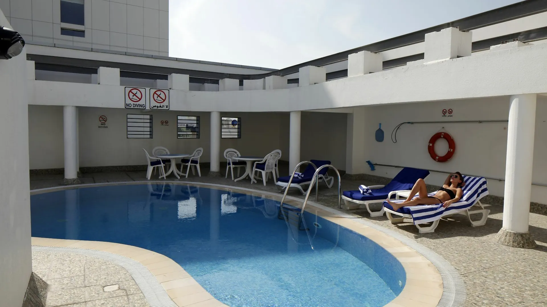 Avari Hotel Apartments - Al Barsha Dubai